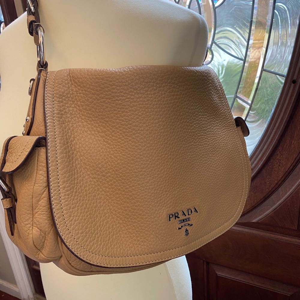 Prada purse authentic - Picture 4 of 11